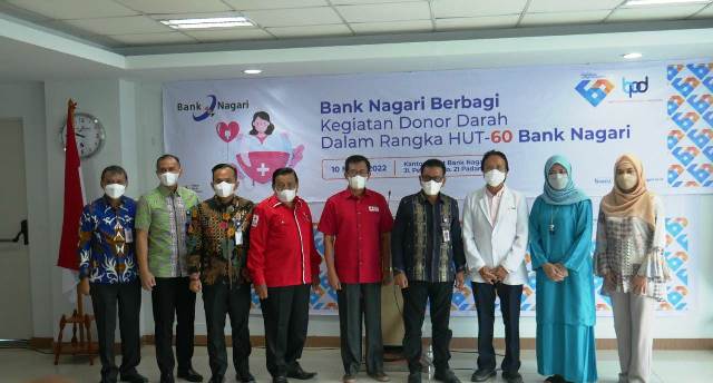 Bank Nagari menggelar donor darah dalam rangka HUT ke-60